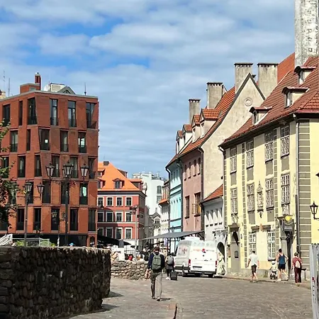 Perfect Location Old Town