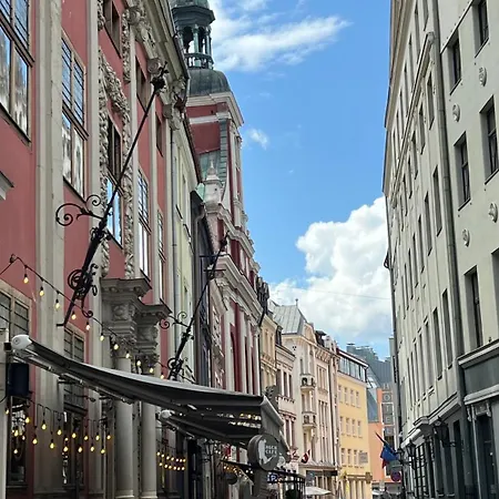 Perfect Location Old Town 아파트